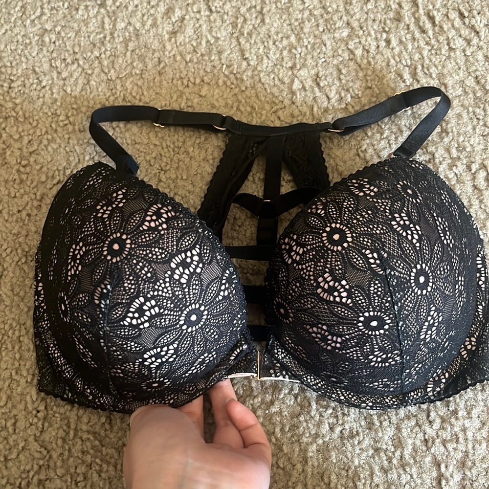 Very Sexy Black Lace Bra 32dd